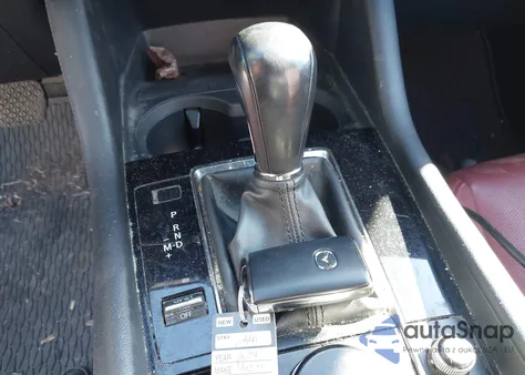 2022 Mazda Mazda3 Premium z USA, uszkodzony, nr VIN JM1BPAML6N1517383